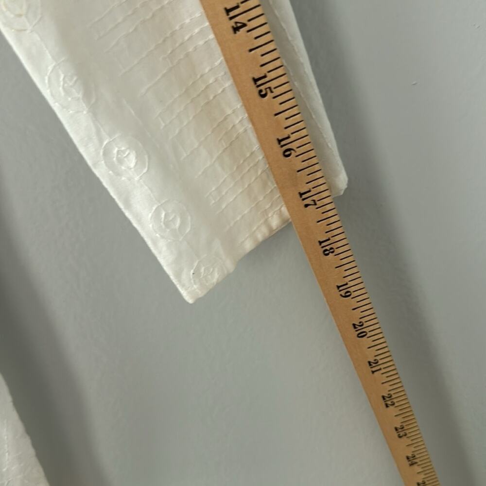 Chico’s Women’s Cotton Top with Micro Embroidery Size Chico’s 2 Medium - Picture 7 of 9